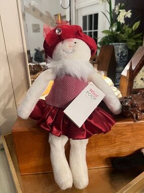 2013 Woof and Poof Snow Woman NWT